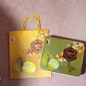 🔥10/$15 Mooncake Tin Box and Bag
